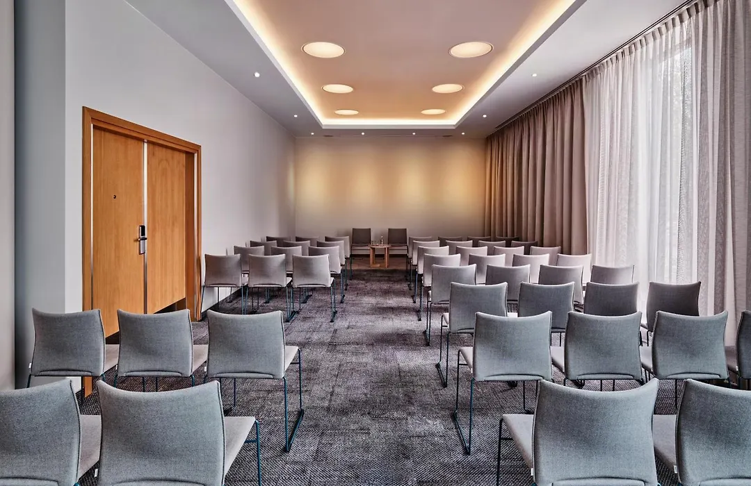Holiday Inn - Warsaw City Centre By Ihg-1