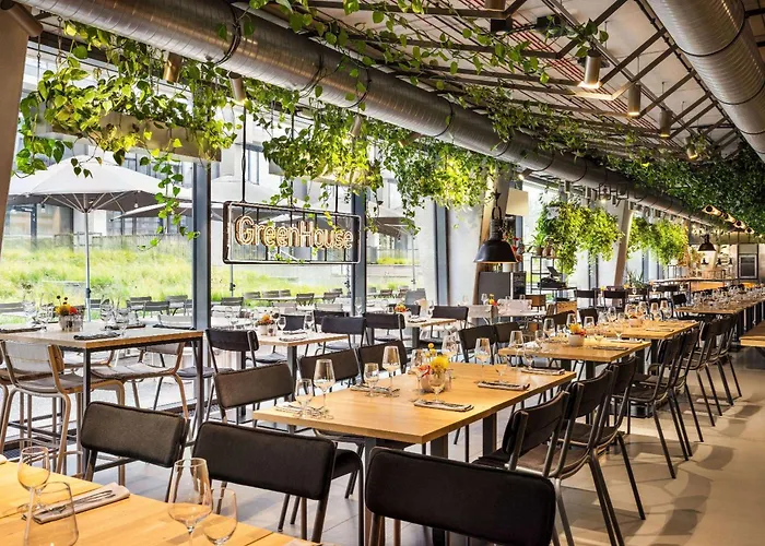 Vienna House By Wyndham Mokotow Warsaw Hotel